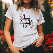 Tic Tac Toe – 愛が常に勝利 Tシャツ
