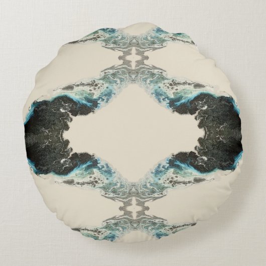 Tidal Echoes — Abstract Fluid Ink Pattern ラウンドクッション (裏面)