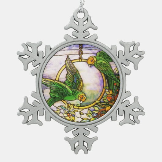 Tiffanyのステンドグラスの雪片のオーナメント スノーフレークピューターオーナメント (正面)