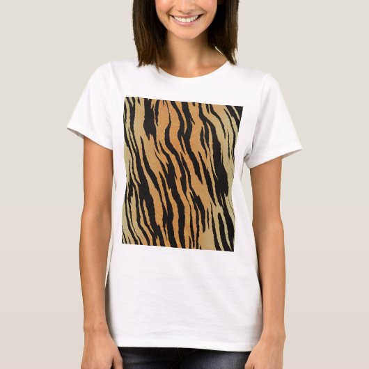 Tigerのシームレスなパターンテクスチャの背景 Tシャツ (正面)