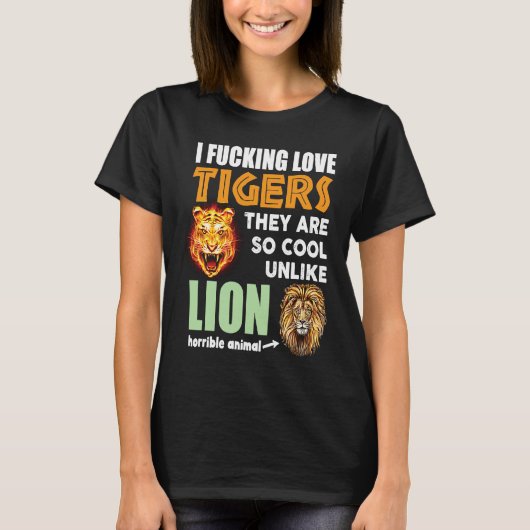 Tiger Dark Humor Sarcastic Weird  Oddly Specific C Tシャツ (正面)