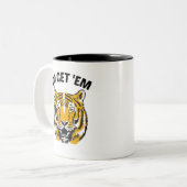 TIGER GO GET 'EM 両面二色 コーヒーマグ ツートーンマグカップ (正面左)