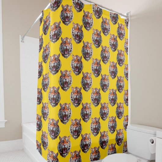 Tiger Head Pattern Design Yellow シャワーカーテン