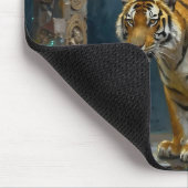 Tiger in Ancient Dunes under the Full Moon マウスパッド (コーナー)