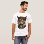 Tiger Street Style T-Shirt – Bold Animal Design Tシャツ (正面フル)