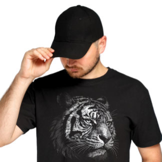 Tiger T-shirt – Majestic, Elegant Yet Aggressive Tシャツ