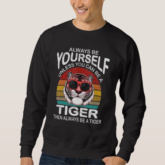 Tiger    Tiger Tee Tiger  Tiger 7 スウェットシャツ (正面)