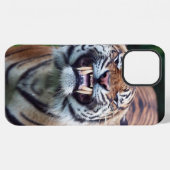 "Tiger Tooth" iPhoneケース (裏面横)