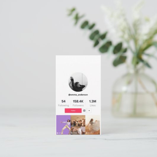 TiktokプロフィールUGCソーシャルメディ後を追アミー 名刺 (スタンド正面)