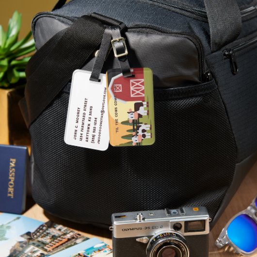 Til the Cows Come Home Two Cows Red Barn Sunrise ラゲッジタグ (正面&裏面)