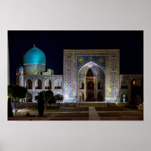 Tilya-Kori Madrasah in Registan square - Samarkand ポスター (正面)