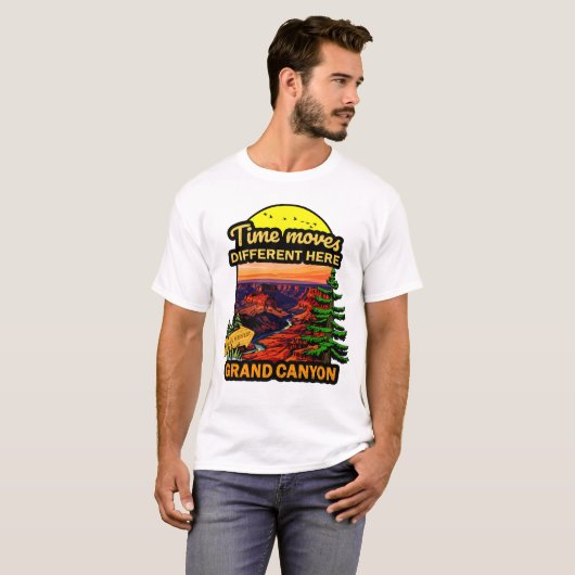 Time Moves Differently Here – Canyon Nature Hiking Tシャツ (正面フル)