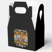 Time To Tackle Testing Day フェイバーボックス (見開き)