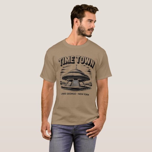 Time Town Lake George, NY Retro 80s Tシャツ (正面フル)