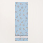 Timeless Botanical Bloom Soft Blue Monogram  ヨガマット (裏面)