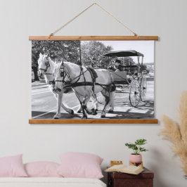 Timeless Journey 吊り下げ型タペストリー