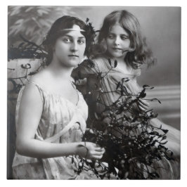 Timeless Portrait of Mother and Daughter  タイル