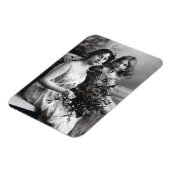 Timeless Portrait of Mother and Daughter マグネット (左側)