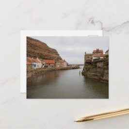 Timeless Staithes: Where the Beck Meets the Sea ポストカード