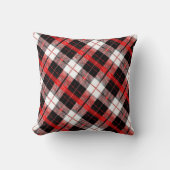 Timeless Tartan Plaid Red and Black Throw Cushion クッション (正面)