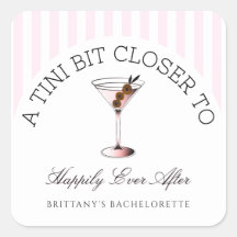 Tiniはバチェロレッテの後ずっと幸せに近づく