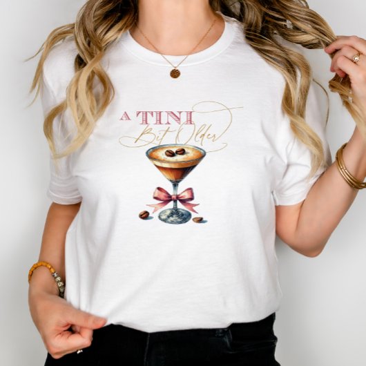 Tiniは少し古いエスプレッソMartiniピンクの弓 トライブレンドTシャツ