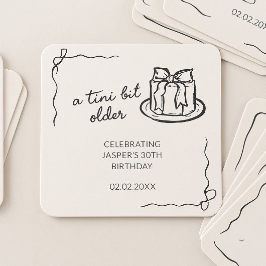 Tiniビット古いBow Cake Birthday Partyの好意 スクエアペーパーコースター