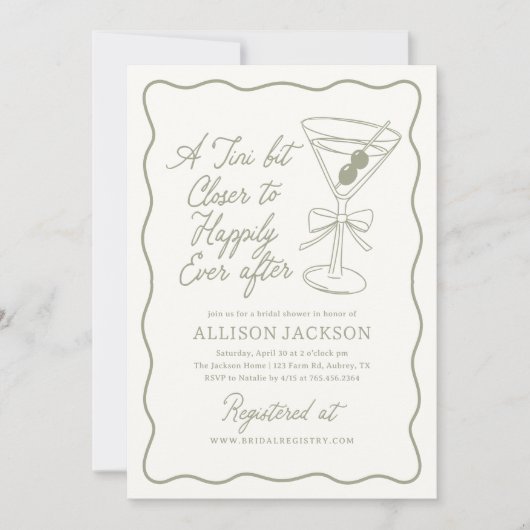 Tini Bit Closer Martini Bridal Shower 招待状 (正面)