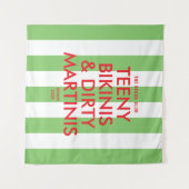 tiny ビキニ & ダーティ マティーニ ビーチクラブ ストライプ タペストリー (正面(横))