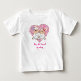Tiny but Loved by Mom ベビーTシャツ