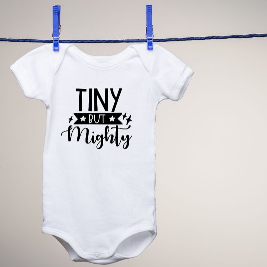Tiny But Mighty Design ベビーボディスーツ