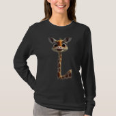 Tiny Cute Baby Giraffe Eating Leaves Looks Happy Tシャツ (正面)