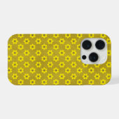 Tiny Daisies, happy faces,  in mustard  iPhoneケース (裏面横)