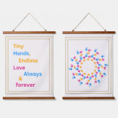 Tiny Hands Endless Love -家族の手形の壁のアート 吊り下げ型タペストリー (ダブル)