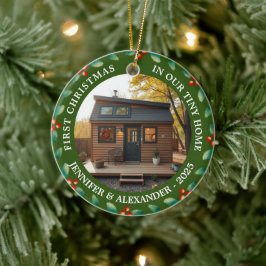 Tiny Homeでの最初のクリスマス ハウス 写真 セラミックオーナメント