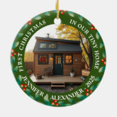 Tiny Homeでの最初のクリスマス ハウス 写真 セラミックオーナメント (裏面)