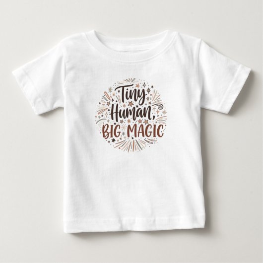 "Tiny Human, Big Magic" Boho Starburst Quote ベビーTシャツ (正面)