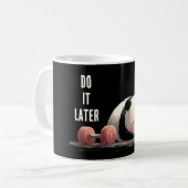 Tired Panda Gym – Cute Funny Workout Art コーヒーマグカップ (正面左)