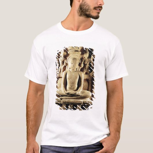 Tirthankara Mahaviraを描写するレリーフ、浮き彫り Tシャツ (正面)