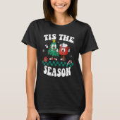 Tis The Season Christmas Hot Chocolate Pine Tree Tシャツ (正面)