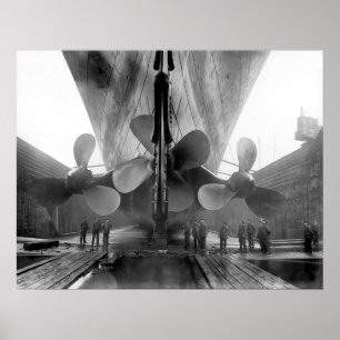 Titanic's propellers ポスター