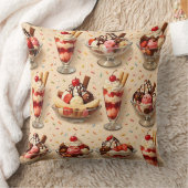 Title indulgence ice cream sundae and banana split クッション (ブランケット)