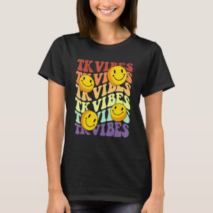 Tk vibes crew retroスマイル顔新学期種類 tシャツ