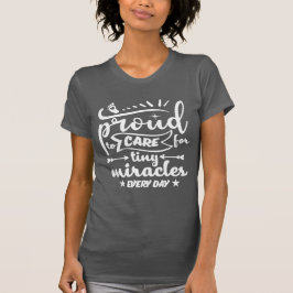 To 誇りを持った be -デザインTシャツ Tシャツ