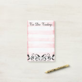 To Doリストのピンストライプとフローラデザインポストイット ポストイット (デスク上)