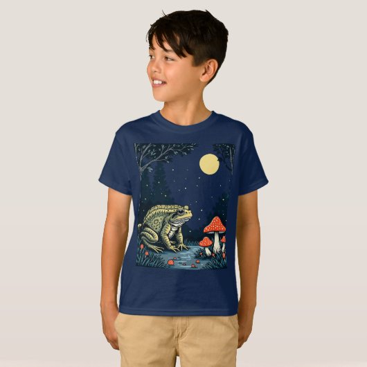 Toad Foraging Toadstools In A Moonlit Woodland  Tシャツ (正面フル)