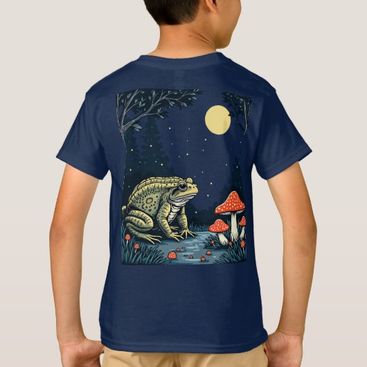 Toad Foraging Toadstools In A Moonlit Woodland  Tシャツ (裏面)