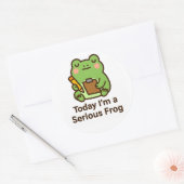 Today I’m a Serious Frog – Funny Kawaii Sticker ラウンドシール (封筒)