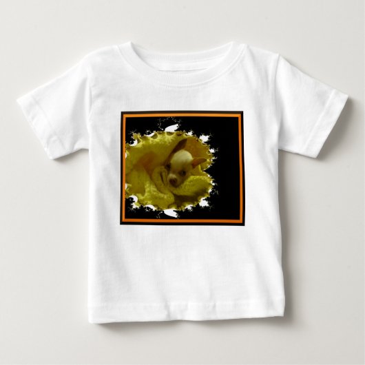Toddler or Infant Chihuahua T-Shirt ベビーTシャツ (正面)