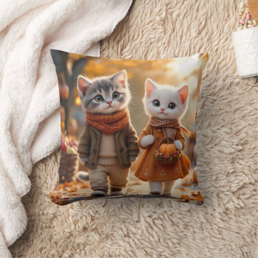 Tom & Luna’s Adventures – Cozy Autumn Walk Throw P クッション (ブランケット)